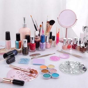 Искусство Безупречного Маникюра: Наш Путь к Совершенству через Правильный Выбор Товаров